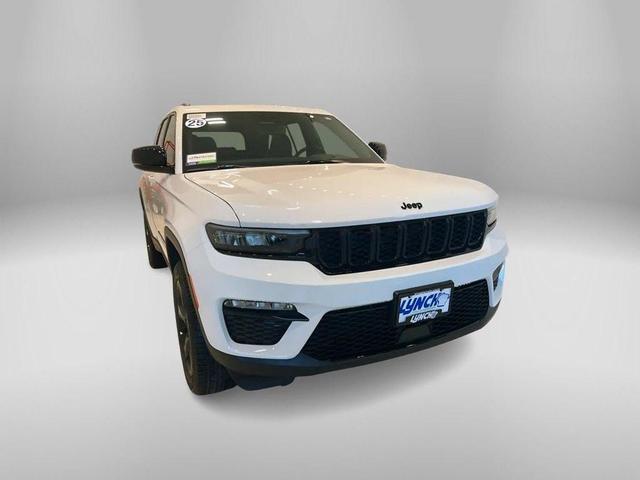 Used cars for sale 2025 Jeep Grand Cherokee Limited, price is 48276, vin 1C4RJHBG8SC309441 in Mukwonago, WI, dealer name is Lynch Chrysler Dodge Jeep RAM Best Dream car image