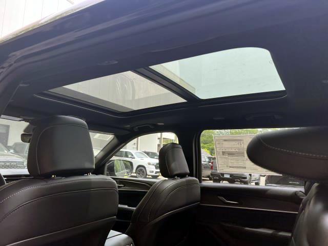 Used cars for sale 2025 Jeep Grand Cherokee L Limited, price is 53285, vin 1C4RJKBG5S8704709 in Greenvale, NY, dealer name is East Hills Chrysler Jeep Dodge RAM Best Dream car image