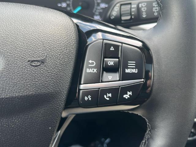 Used cars for sale 2022 Ford Escape SEL, price is 36260, vin 1FMCU9H66NUB91286 in Medford, MA, dealer name is Sentry Ford Best Dream car image