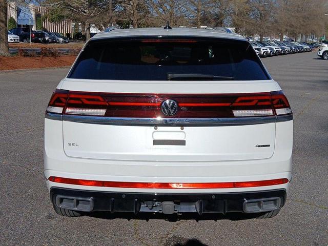 Used cars for sale 2024 Volkswagen Atlas Cross Sport 2.0T SEL R-Line, price is 37605, vin 1V2AE2CA1RC212728 in Chesapeake, VA, dealer name is Southern Volkswagen Greenbrier Best Dream car image