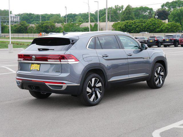 Used cars for sale 2024 Volkswagen Atlas Cross Sport 2.0T SEL, price is 43291, vin 1V2BE2CA0RC262556 in Rochester, MN, dealer name is Rochester Volkswagen Best Dream car image
