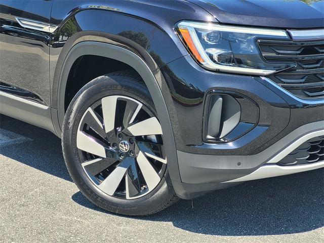 Used cars for sale 2024 Volkswagen Atlas Cross Sport 2.0T SEL, price is 41200, vin 1V2BE2CA1RC231834 in San Jose, CA, dealer name is Stevens Creek Volkswagen Best Dream car image