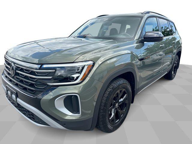 Used cars for sale 2024 Volkswagen Atlas 2.0T SEL, price is 46213, vin 1V2GR2CA9RC590035 in Perrysburg, OH, dealer name is Perrysburg Automall Best Dream car image