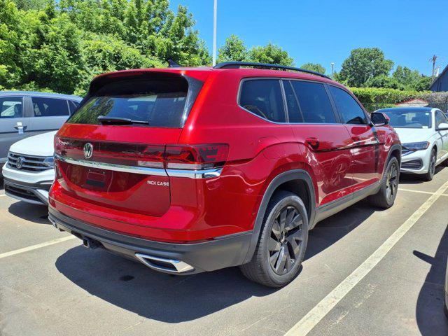 Used cars for sale 2024 Volkswagen Atlas 2.0T SE w/Technology, price is 38277, vin 1V2WR2CA7RC543534 in Gastonia, NC, dealer name is Classic Volkswagen Gastonia Best Dream car image