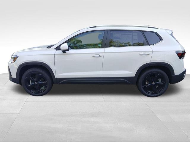 Used cars for sale 2025 Volkswagen Taos 1.5T SEL, price is 36214, vin 3VV4C7B29SM048985 in Chesapeake, VA, dealer name is Southern Volkswagen Greenbrier Best Dream car image