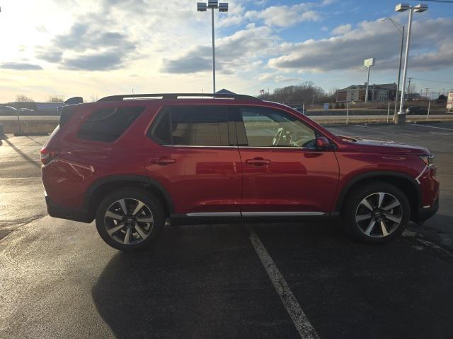 Used cars for sale 2025 Honda Pilot Touring 8-Passenger, price is 48300, vin 5FNYG1H78SB068525 in Tipp City, OH, dealer name is Voss Honda Best Dream car image