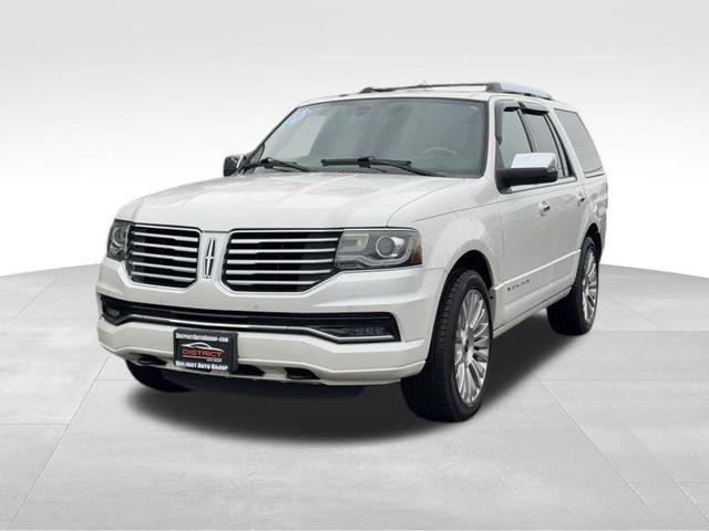 Used cars for sale 2015 Lincoln Navigator Base, price is 19950, vin 5LMJJ2JT5FEJ00489 in Marlow Heights, MD, dealer name is District Auto Group Best Dream car image
