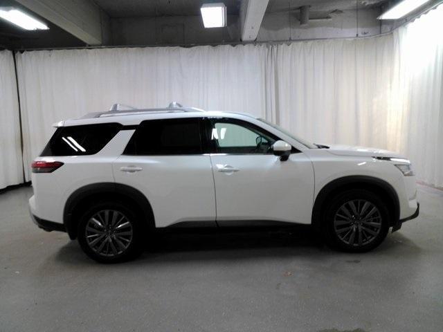 Used cars for sale 2023 Nissan Pathfinder SL, price is 36245, vin 5N1DR3CD7PC242831 in Fairmont, MN, dealer name is Hawkins Chevrolet (MN) Best Dream car image