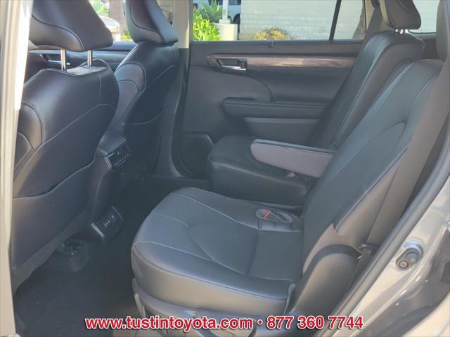 Used cars for sale 2023 Toyota Highlander Limited, price is 41188, vin 5TDKDRAH4PS526161 in Tustin, CA, dealer name is Tustin Toyota Best Dream car image