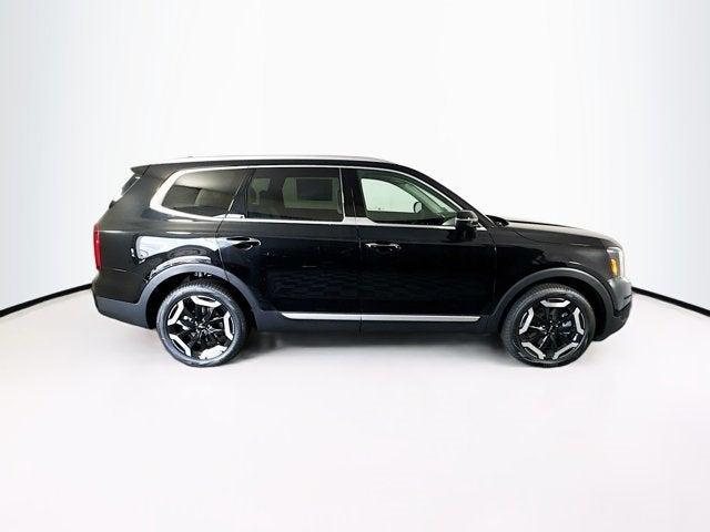 Used cars for sale 2025 Kia Telluride S, price is 43300, vin 5XYP6DGCXSG654022 in Albany, NY, dealer name is Destination KIA Best Dream car image