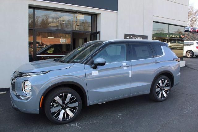 Used cars for sale 2025 Mitsubishi Outlander SEL, price is 42605, vin JA4J4WA89SZ026539 in Bethel Park, PA, dealer name is South Park Mitsubishi Best Dream car image