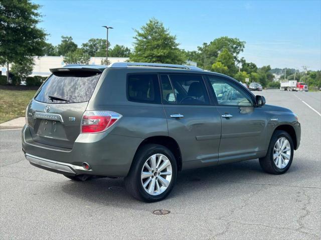 Used cars for sale 2008 Toyota Highlander Hybrid Base, price is 7499, vin JTEEW41A782014489 in Chantilly, VA, dealer name is Auto Heaven Inc Best Dream car image