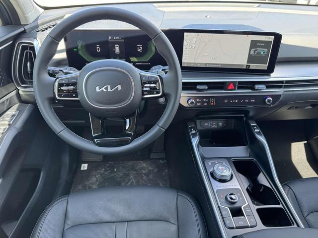 Used cars for sale 2025 Kia Sorento Hybrid EX, price is 41250, vin KNDRHDJG6S5339290 in Laurel, MD, dealer name is King Kia Of Laurel Best Dream car image