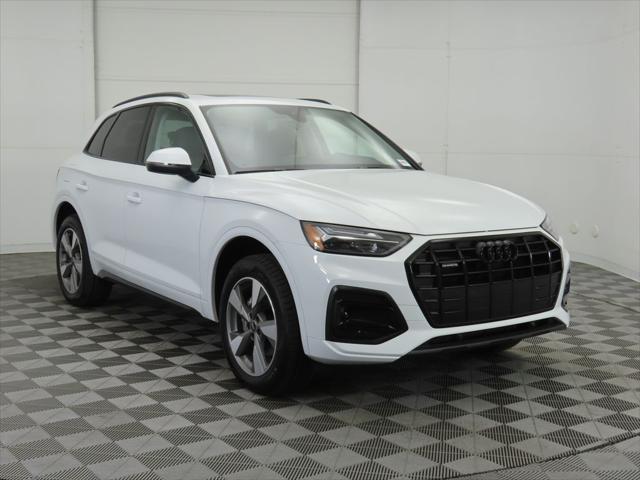 Used cars for sale 2025 Audi Q5 40 Premium, price is 51210, vin WA1ABAFYXS2045739 in Phoenix, AZ, dealer name is Audi North Scottsdale Best Dream car image