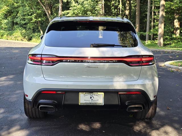 Used cars for sale 2022 Porsche Macan Base, price is 42495, vin WP1AA2A50NLB05990 in Silver Spring, MD, dealer name is Universal Auto Group Best Dream car image