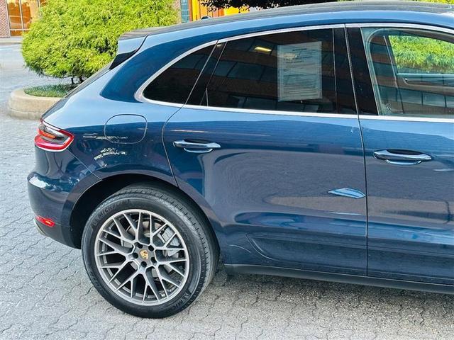Used cars for sale 2016 Porsche Macan S, price is 17995, vin WP1AB2A52GLB54706 in Arlington, VA, dealer name is Virginia Auto Trader Co. Best Dream car image